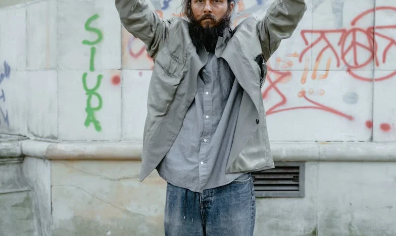 Sous le même toit : Histoire de honte, de lutte et de victoires d'une mère française