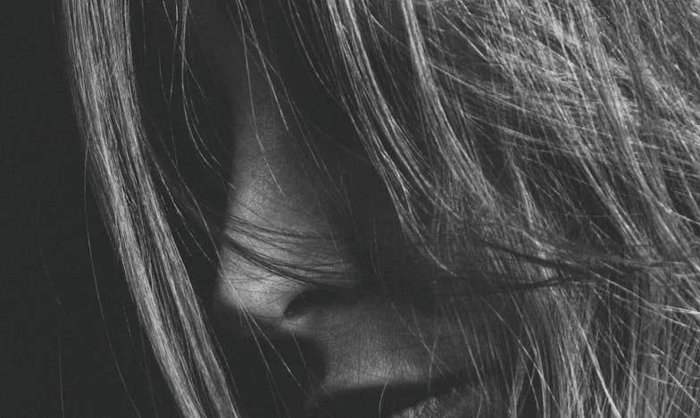 « Achète-toi à manger et cuisine-toi, je ne t’entretiendrai plus » : Le soir où tout a basculé dans mon mariage