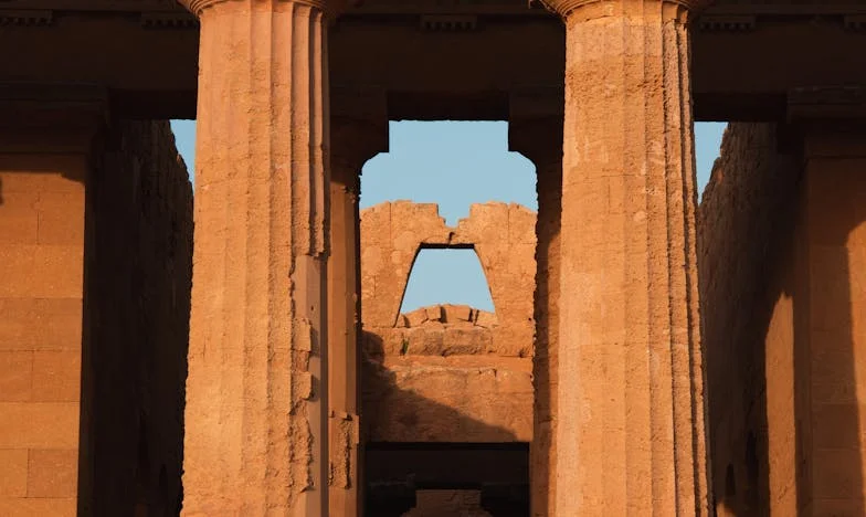 Après vingt-cinq ans de mariage, j’ai découvert que je ne connaissais pas mon propre mari. Une histoire qui a tout bouleversé.