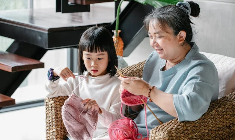 Je n'ai jamais été une vraie grand-mère pour ma petite-fille – et maintenant, c'est moi la coupable ?