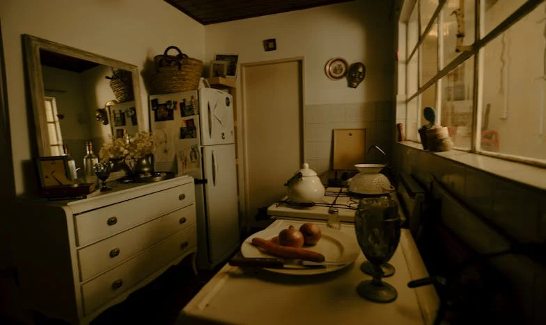 Le Retour de Vincent à Saint-Étienne : Les Ombres du Passé