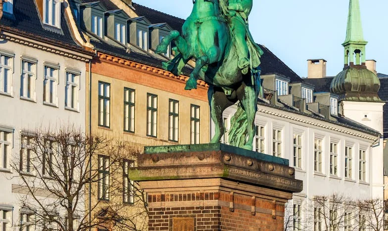 Trahison, vengeance et renaissance : Mon combat de femme