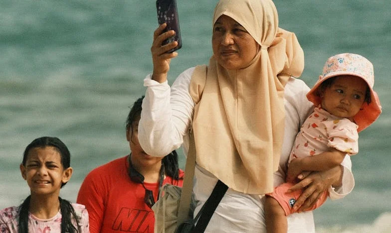 Je n'ai pas pu dire la vérité à sa mère à sa place : Vivre avec un fils à maman