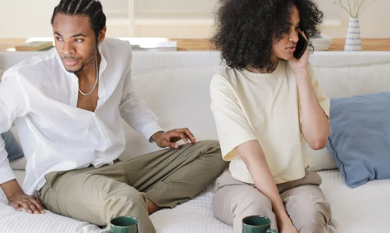 L'enfance volée sous le joug de l'économie maternelle