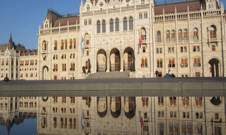 Ma Belle-Sœur, Son Enfant et Mon Silence : Une Nuit qui a Tout Bousculé