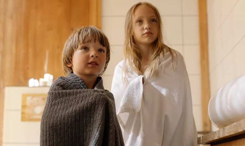 Huit mois sous pression : Suis-je seulement un portefeuille pour mes propres parents ?