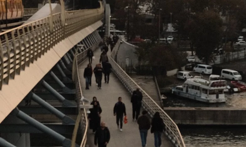 Sous le même toit, des cœurs brisés