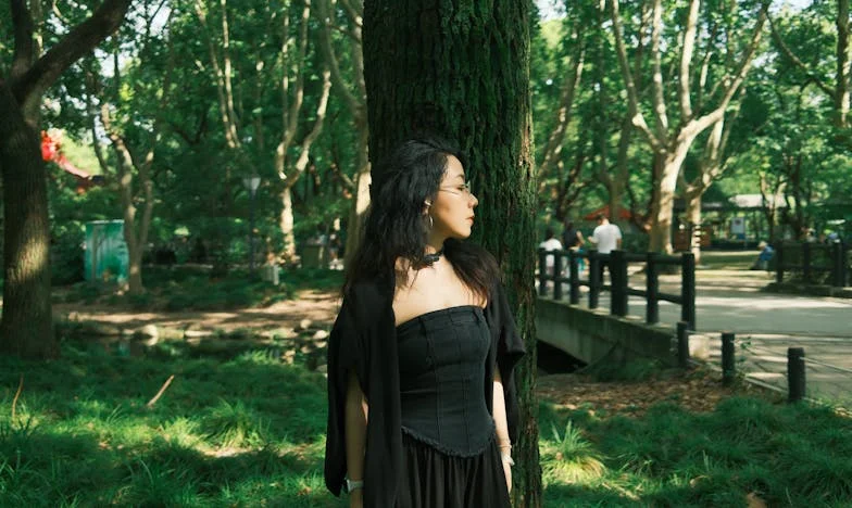 Entre el Amor de Madre y el Silencio: La Historia de Linda y su Nuera