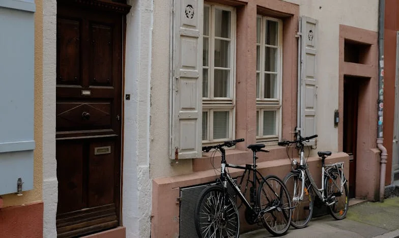 Entre la madre y yo: Cuando mi marido eligió quedarse con su madre