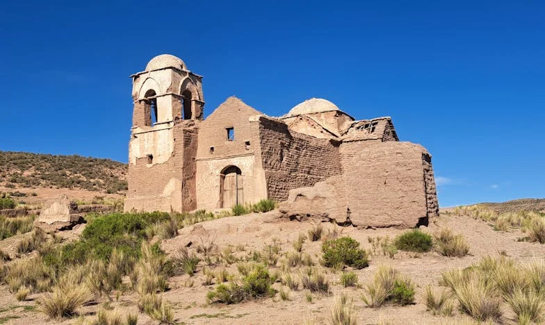 Entre regalos y silencios: el día que mi madre eligió a mi hermana