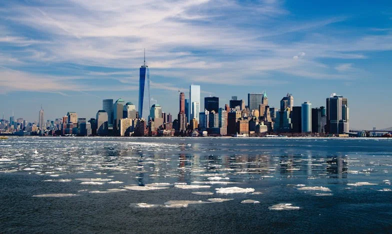 Mentiras en la Plaza Mayor: Una Noche que Cambió mi Vida