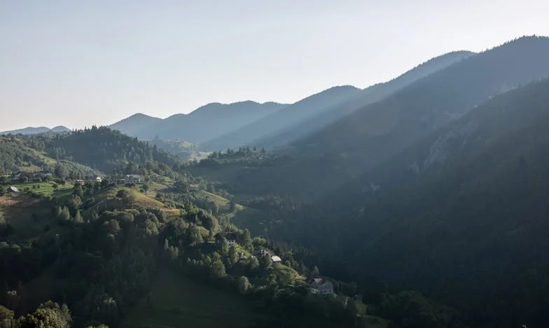Mi hermano me cobra alquiler en la casa de nuestros padres: ¿la familia tiene precio?