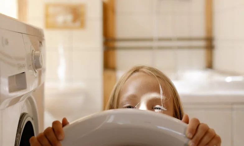 Azulejos Rotos y Promesas Quebradas: La Venganza de Un Inquilino