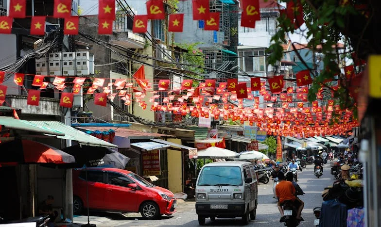 Bajo el Mismo Tejado: La Sombra de Mi Suegra en Mi Vida