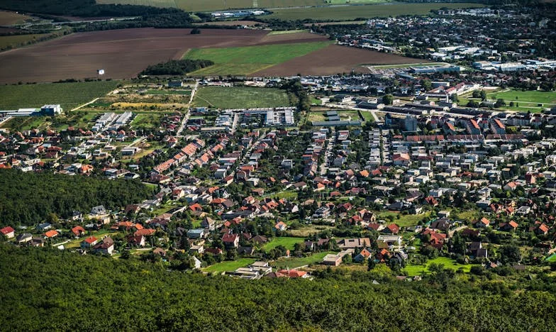 Entre la fe y el hogar: Mi suegra, la oración y el precio de la paz