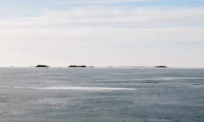 La sombra tras la alegría: Confesiones de una madre en Madrid