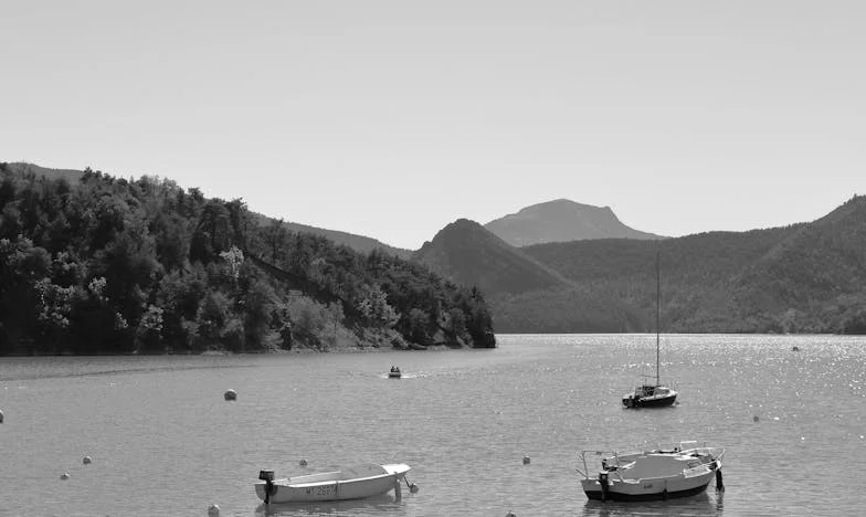 Si tienes un poco de conciencia, al menos friega los platos: Historia de una madre en Madrid