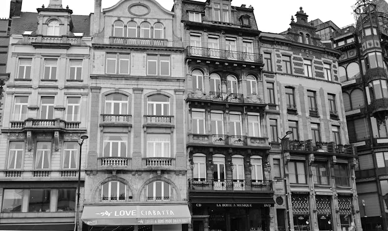 Devuélveme el vestido: una suegra, secretos y la familia que nunca fue mía