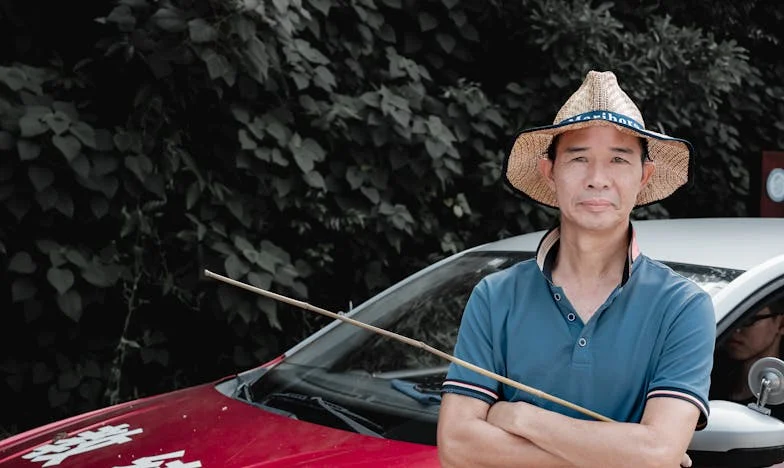 En la sombra del desprecio: La hija que busca su voz