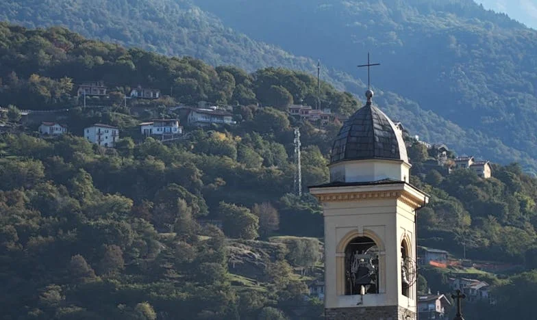 Entre dos fuegos: Cuando la tradición familiar hiere a mi hija