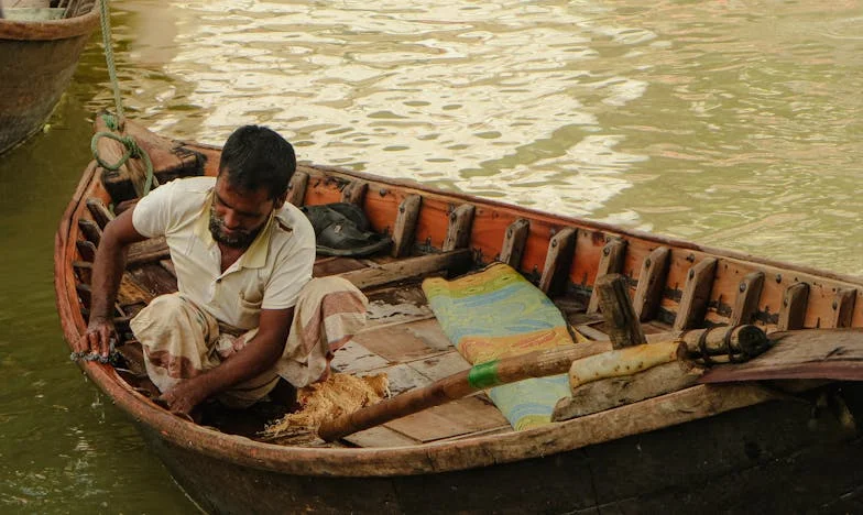 Entre dos silencios: La hija invisible