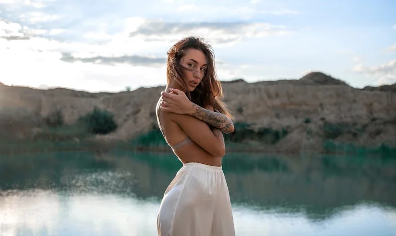 Ya no reconozco al hombre con el que me casé: Mi matrimonio se rompió entre silencios y la sombra de su madre