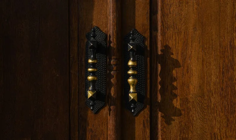 El precio de la urgencia: Confesiones de un médico en Madrid