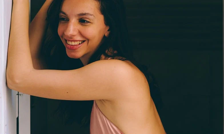 Entre dos fuegos: El corazón de una madre a prueba