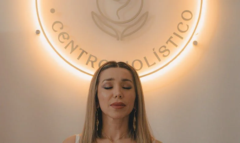 Entre la vida y el orgullo: El parto inesperado bajo la sombra de mi suegra