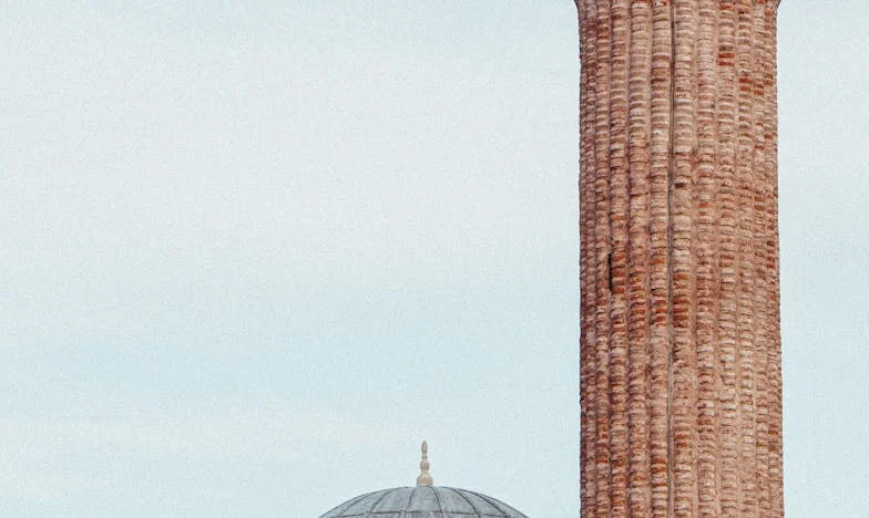 La traición en la mesa: Entre el amor de madre y la crisis matrimonial