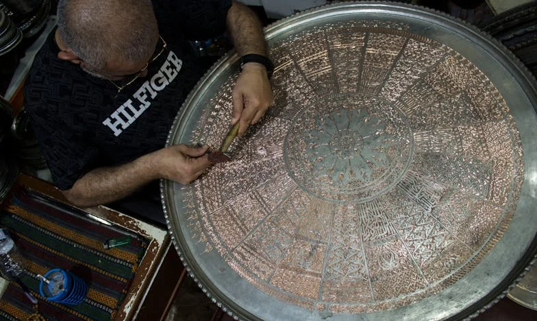 ¿Por qué te quedas con una mujer enferma?