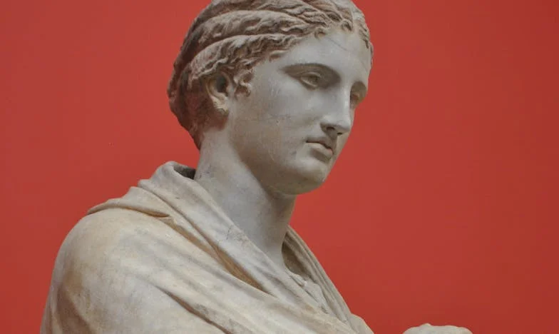 Cuando el amor se convierte en una batalla: La historia de Lucía y Sergio