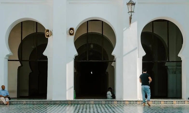 Entre el deber y el deseo: El secreto que nunca debí confesar