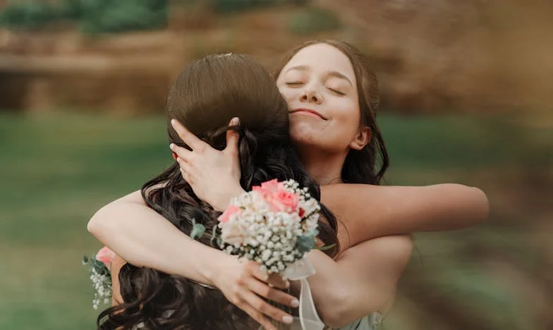 "Tráeme a los niños, pero no te olvides la cartera": Cuando la familia duele más que la soledad