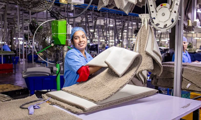 Cuando tu propia familia te traiciona: la noche en que mi hogar dejó de ser mío