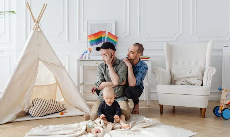 Mi marido, el tacaño: Sueño con el divorcio. Mi nombre es Carmen y llevo diez años casada con Tomás, pero nuestro matrimonio está lejos de ser feliz.