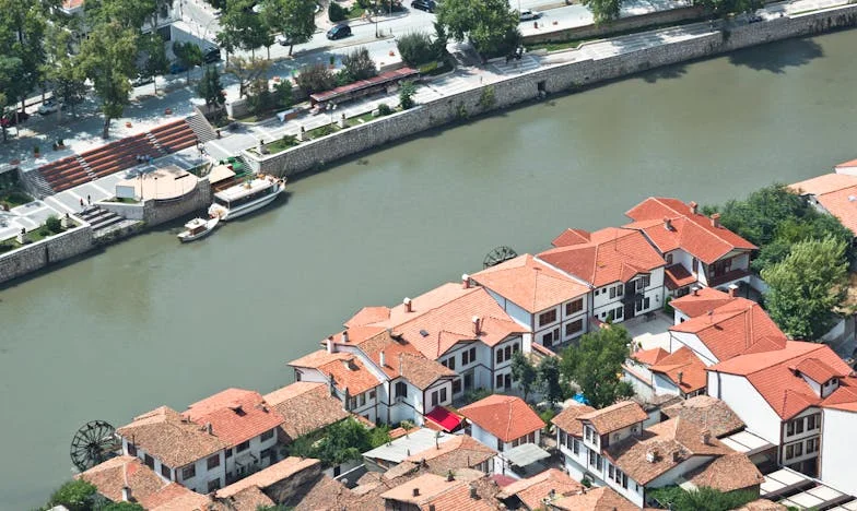 Nunca imaginé que mi exmarido me juzgaría así por la manutención de nuestra hija