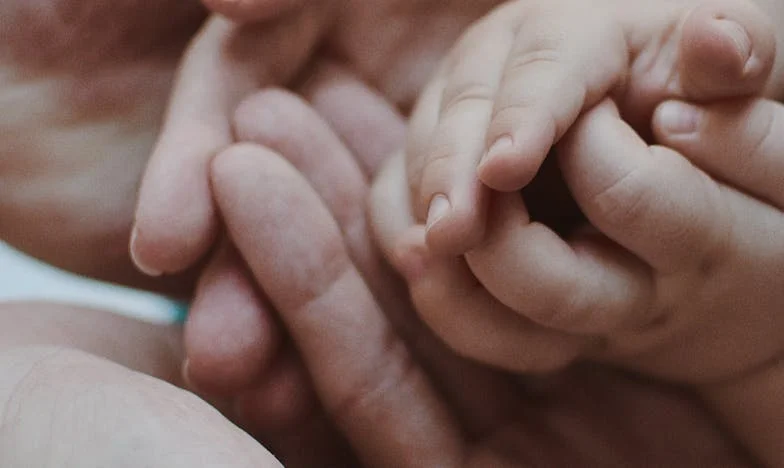 "¿De verdad soy un problema para mis nietos? La tarde en que mi nuera me cerró la puerta"