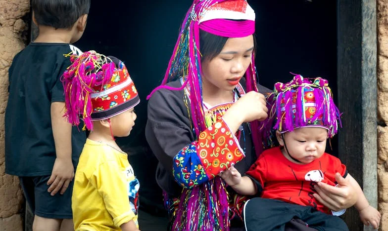 El timbre suena: Mi suegra llorando en la puerta – La amante les ha dejado sin nada
