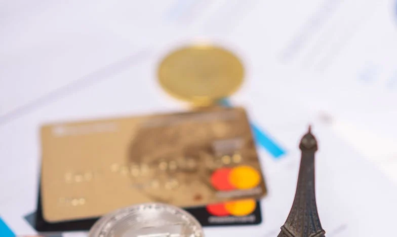 ¿Mi dinero o mi libertad? La historia de Carmen, que temía marcharse