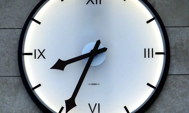 ¿Casarme a los 50 y vivir con su madre? Mi corazón dividido entre el amor y mi libertad