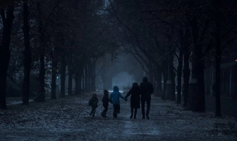 Cuando mi suegra se convirtió en el centro de mi mundo: entre el deber y la libertad