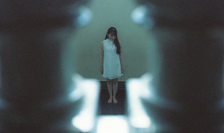 Entre dos mundos: ¿Debo seguir viendo a mis suegros después de la verdad?