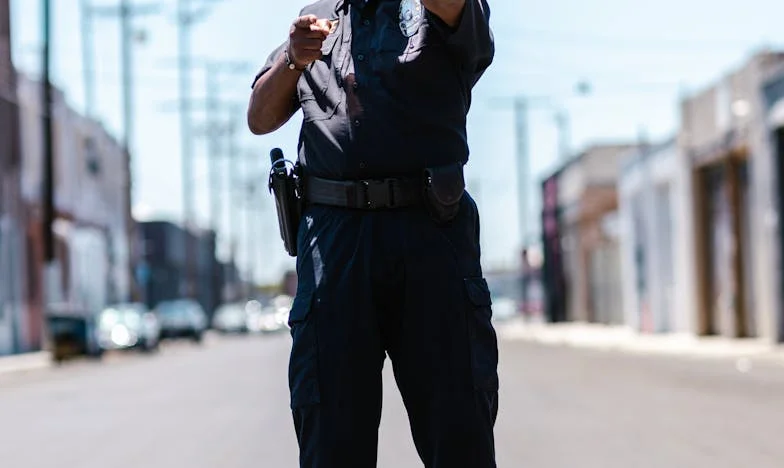 “Haz la maleta y ven ya”: Cuando mi suegra tomó el control de nuestras vidas