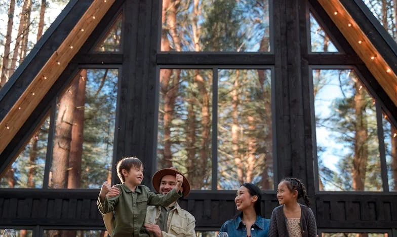 Puertas cerradas: Mi lucha por la libertad entre secretos familiares