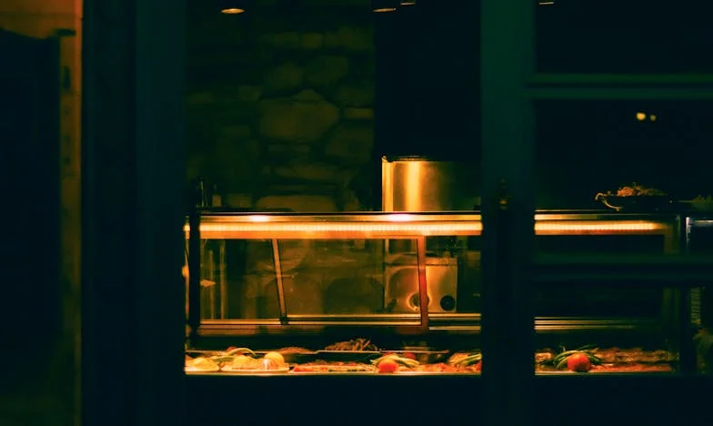 El niño en mi puerta: El viaje inesperado de Nora hacia la maternidad