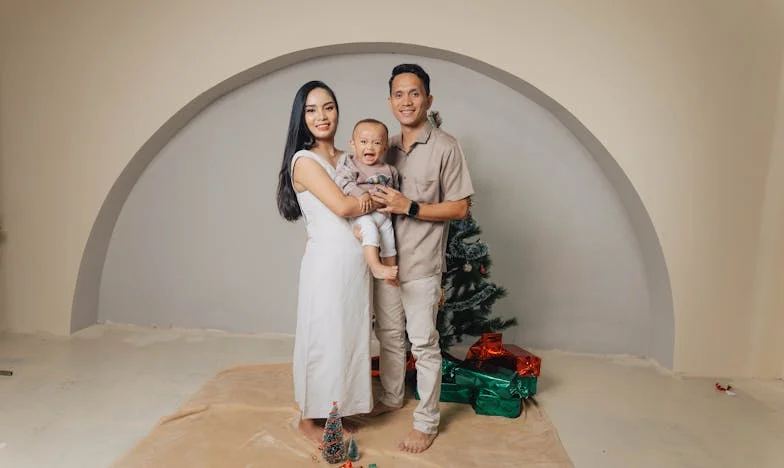 Entre dos amores: La historia de un padre atrapado entre su familia y su hijo