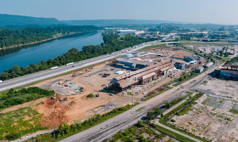 « À soixante-dix-sept ans, j’ai retrouvé l’amour : je croyais que c’était trop tard pour être heureuse »