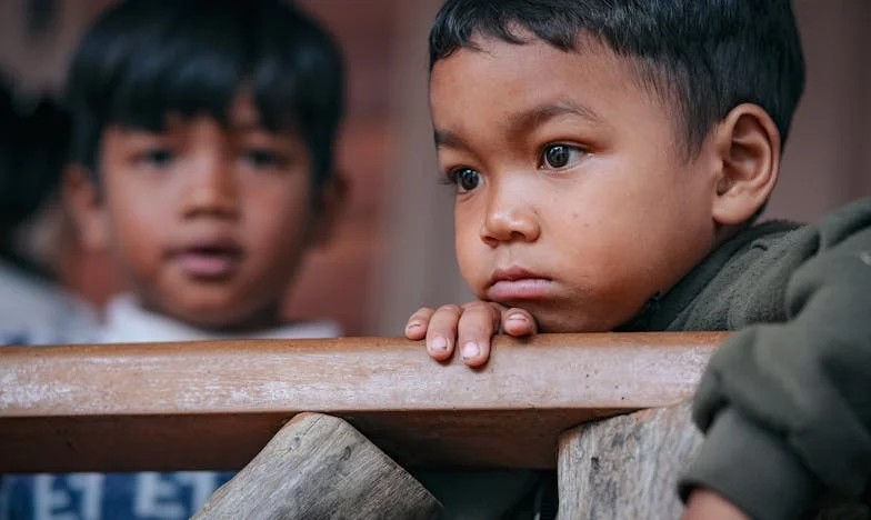 Après 25 ans de mariage, il m’a quittée… mais je n’étais pas prête à découvrir qui avait pris ma place