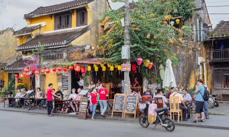 Après vingt ans de mariage, il m'a quittée pour une autre... Mais la personne qui m'a consolée m'a bouleversée à jamais